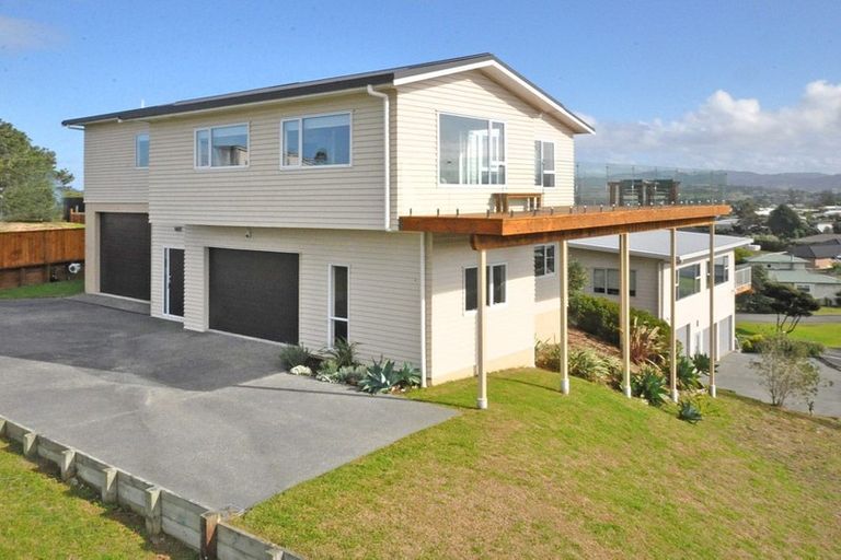 Photo of property in 9b Cornwall Way, Mangawhai Heads, Mangawhai, 0505