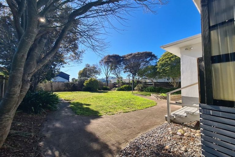 Photo of property in 79b Simpson Road, Papamoa Beach, Papamoa, 3118