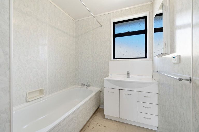 Photo of property in 94 Waenga Drive, Cromwell, 9310