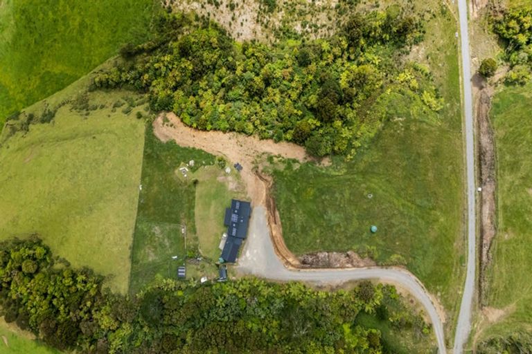 Photo of property in 749 Upper Pitone Road, Pitone, New Plymouth, 4374