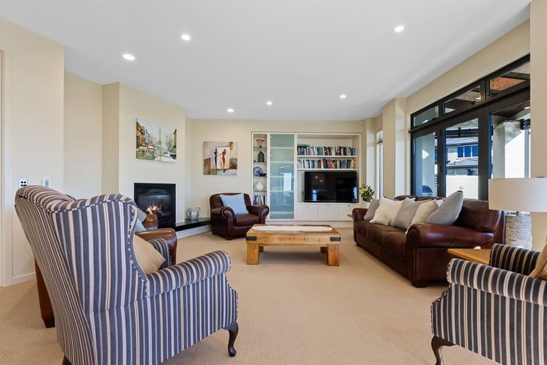 Photo of property in 1 Stonewall Place, Huntsbury, Christchurch, 8022