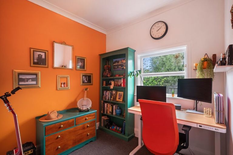 Photo of property in 28 Matenga Street, Waikanae, 5036