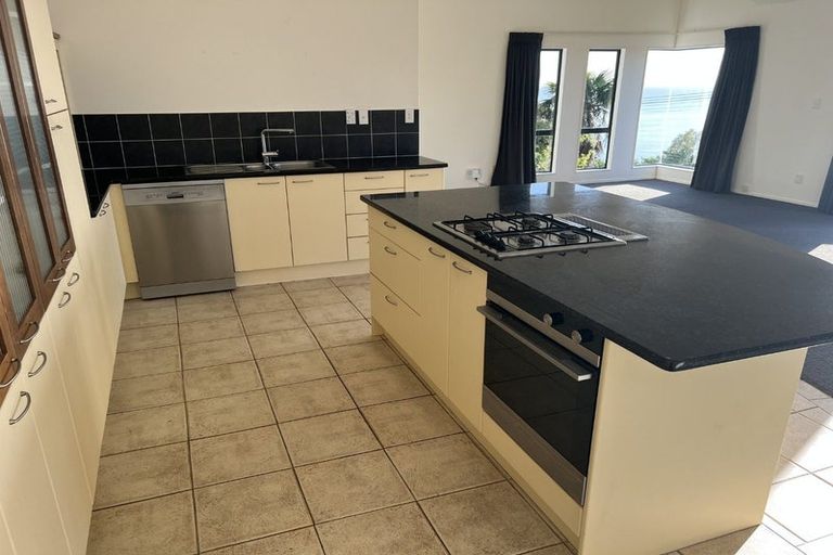 Photo of property in 10 Duncansby Road, Stanmore Bay, Whangaparaoa, 0932