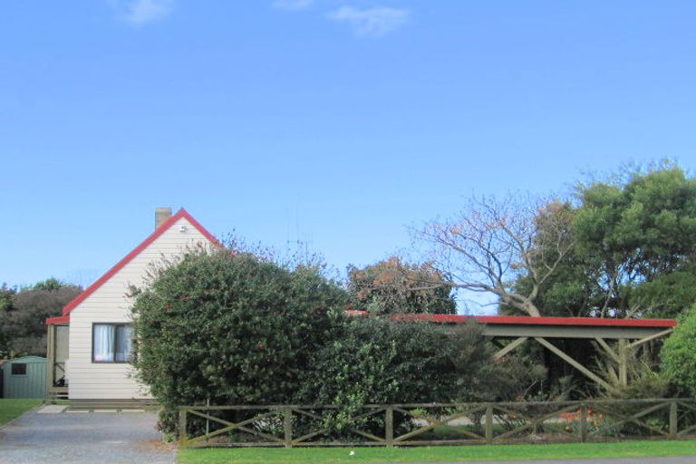 Photo of property in 27 Topaz Drive, Papamoa Beach, Papamoa, 3118