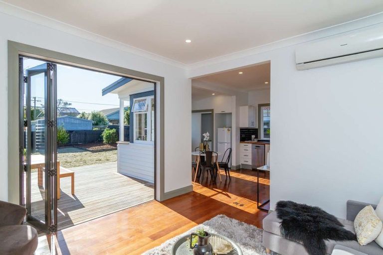 Photo of property in 19a Montague Street, Alicetown, Lower Hutt, 5010