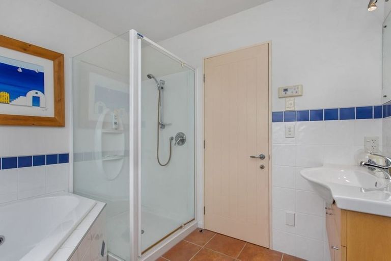 Photo of property in 97b Fendalton Road, Fendalton, Christchurch, 8014