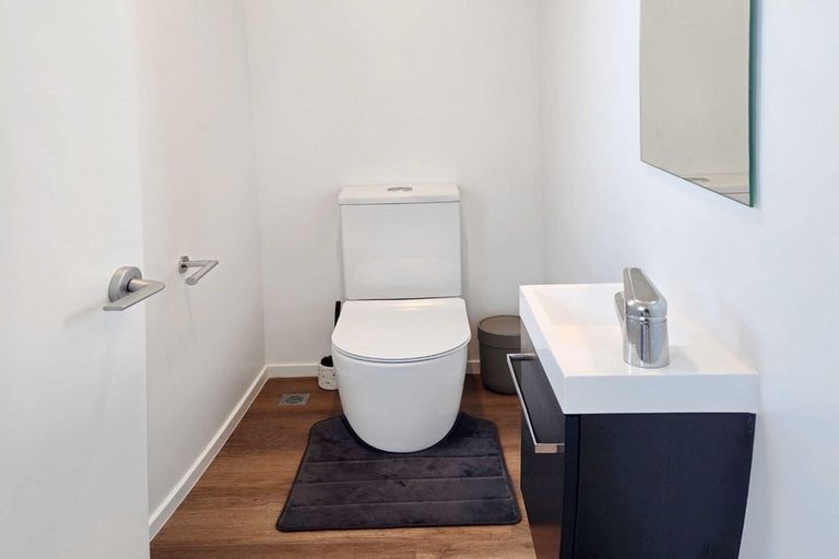 Photo of property in 10/7 Johnston Grove, Taita, Lower Hutt, 5011