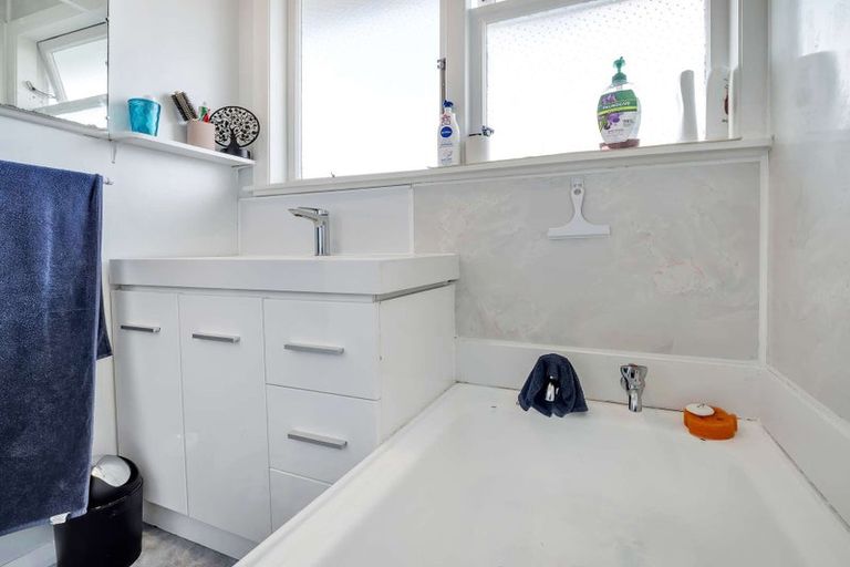 Photo of property in 129 Puriri Street, Castlecliff, Whanganui, 4501