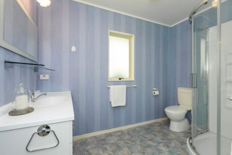 Photo of property in 6a Busby Place, Havelock North, 4130