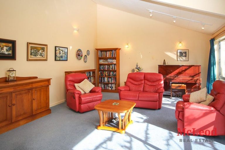 Photo of property in 22 Farm Road, Allenton, Ashburton, 7700