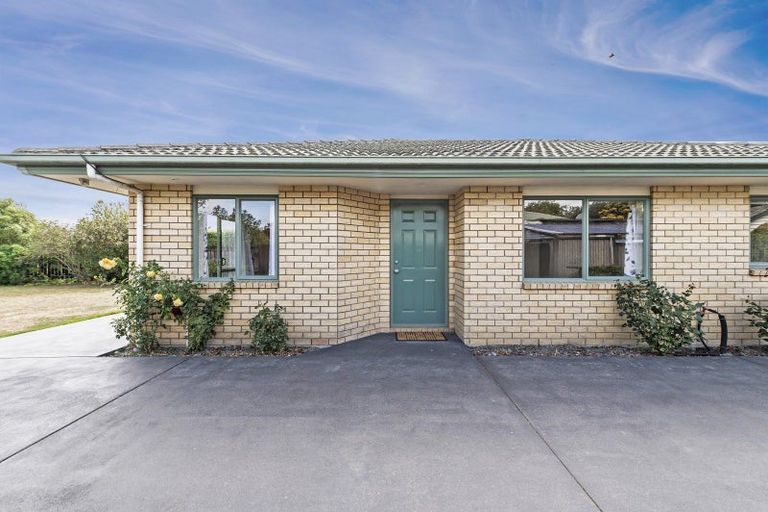 Photo of property in 8b Johnston Street, Leeston, 7632