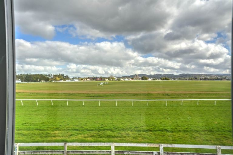 Photo of property in 39 Merton Street, Trentham, Upper Hutt, 5018