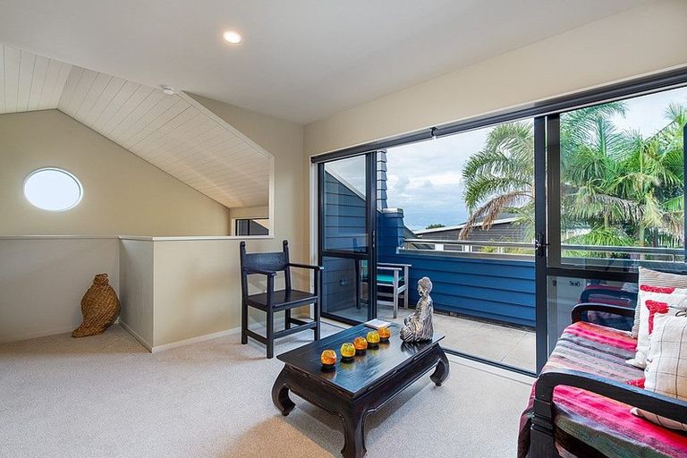 Photo of property in 115a Kowhai Road, Mairangi Bay, Auckland, 0630
