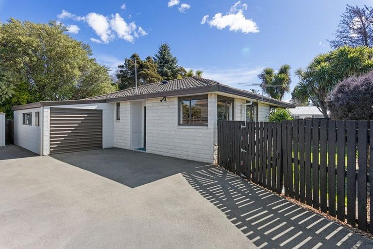Photo of property in 3/64 Neill Street, Hornby, Christchurch, 8042