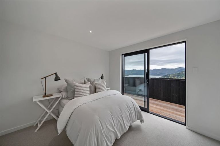 Photo of property in 7 Reserve Terrace, Lyttelton, 8082