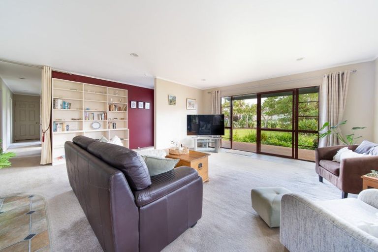 Photo of property in 23 Lochiel Place, Te Kamo, Whangarei, 0112