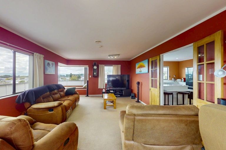 Photo of property in 8a Walmer Grove, Bell Block, New Plymouth, 4312