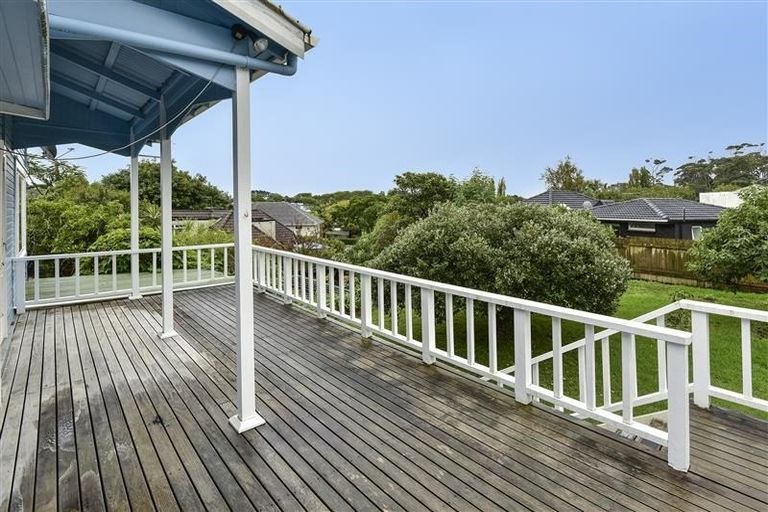 Photo of property in 25 Malvern Road, Morningside, Auckland, 1022