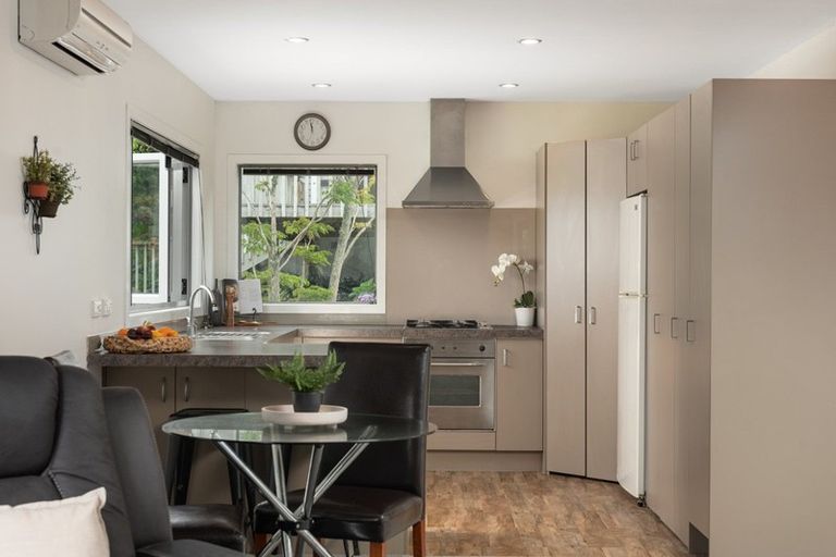 Photo of property in 7 Waikite Way, Welcome Bay, Tauranga, 3175