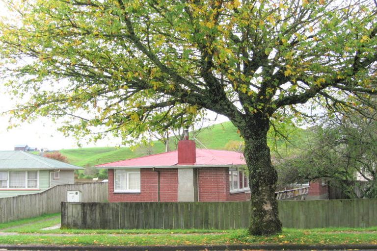 Photo of property in 7 Whakauru Street, Tokoroa, 3420