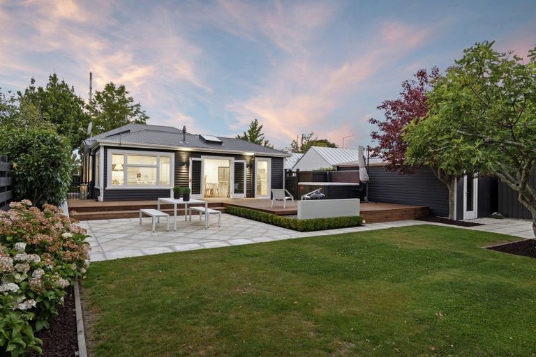 Photo of property in 77 Rutland Street, St Albans, Christchurch, 8014