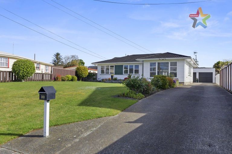 Photo of property in 33 Rosebank Avenue, Avalon, Lower Hutt, 5011