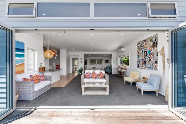 Photo of property in 1248 Sandspit Road, Sandspit, Warkworth, 0982