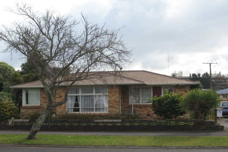 Photo of property in 43 Carrington Avenue, Hillcrest, Hamilton, 3216