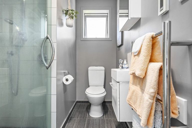 Photo of property in 66 Wordsworth Street, Leamington, Cambridge, 3432