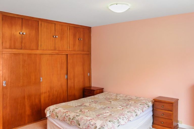 Photo of property in 308 Riccarton Road, Upper Riccarton, Christchurch, 8041