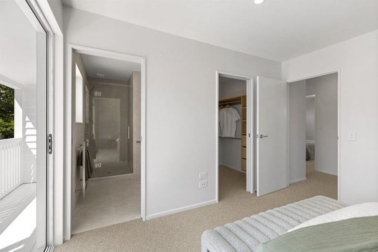 Photo of property in 1/92 Holly Road, St Albans, Christchurch, 8014