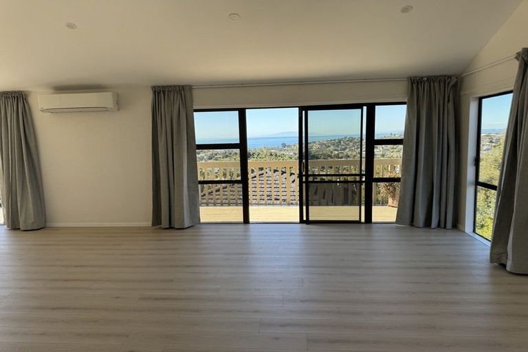 Photo of property in 2/5 Moorgreen Heights, Torbay, Auckland, 0630
