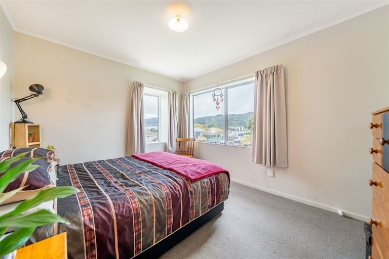 Photo of property in 10/46 King Street, Ebdentown, Upper Hutt, 5018