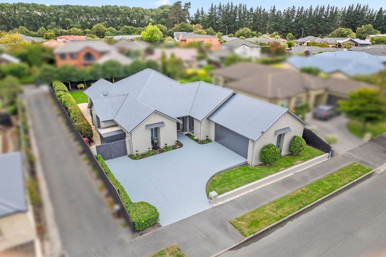 Photo of property in 9 Birkdale Drive, Shirley, Christchurch, 8061