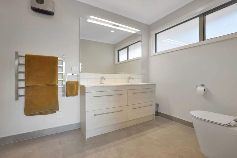 Photo of property in 11 Jag Way, Tinwald, Ashburton, 7700