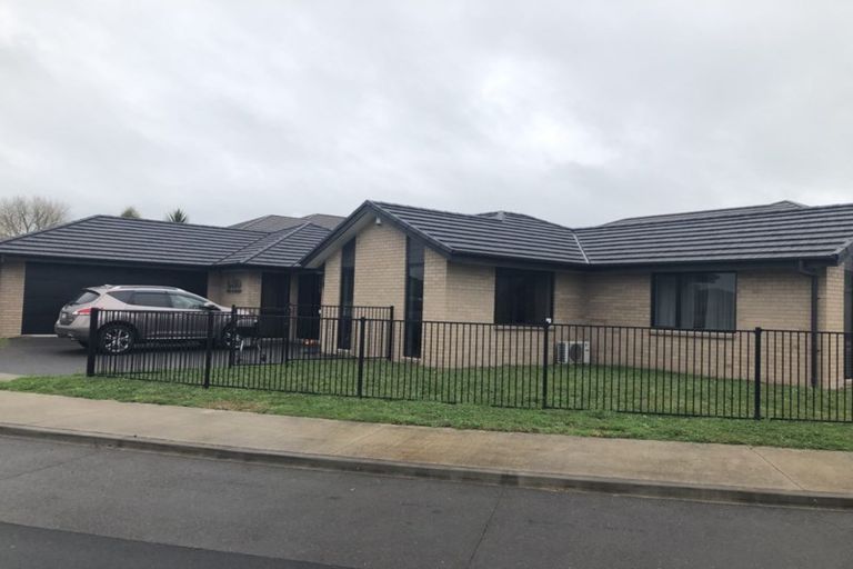 Photo of property in 4 Rengarenga Close, Baverstock, Hamilton, 3200