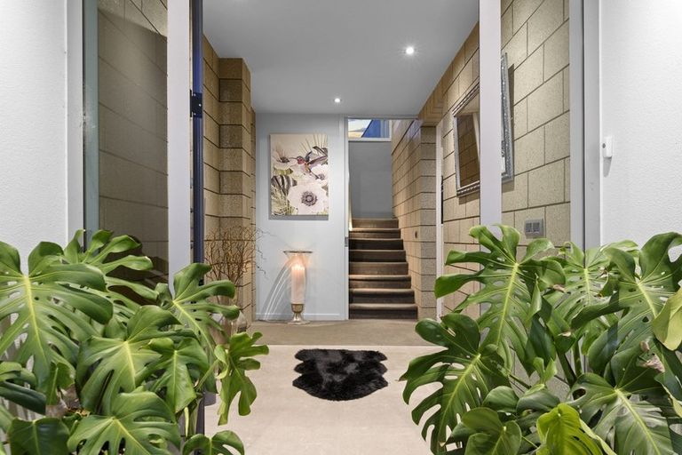 Photo of property in 32 Mangatawhiri Road, Omaha, Warkworth, 0986