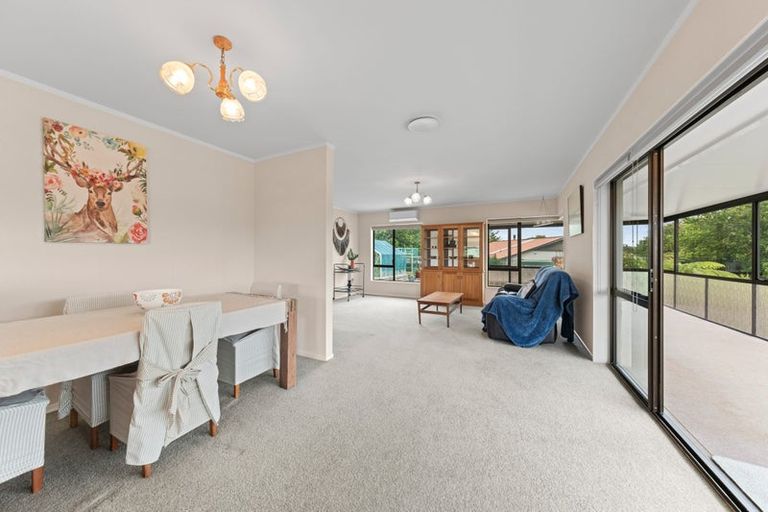 Photo of property in 5 Whakapaki Street, Urenui, 4375