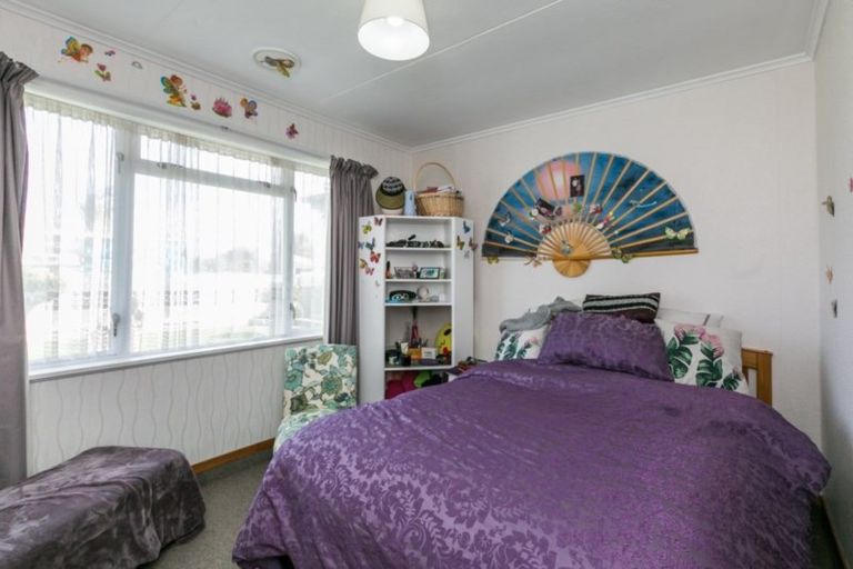 Photo of property in 35 Buckingham Street, Whakatu, Hastings, 4102