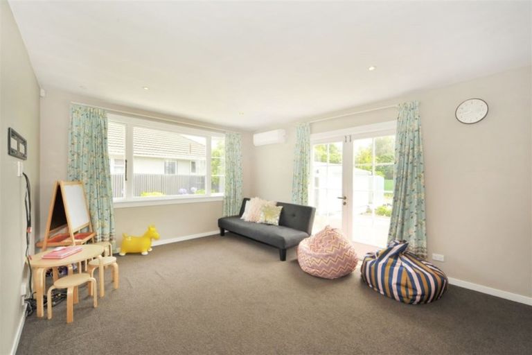 Photo of property in 18 Tirangi Street, Hei Hei, Christchurch, 8042