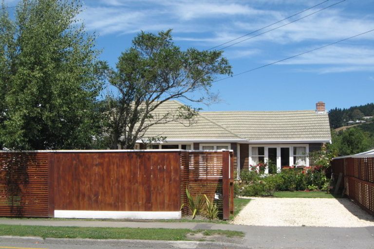 Photo of property in 195 Cashmere Road, Hoon Hay, Christchurch, 8025