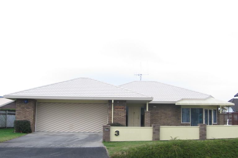 Photo of property in 3 Church Road, Pukete, Hamilton, 3200