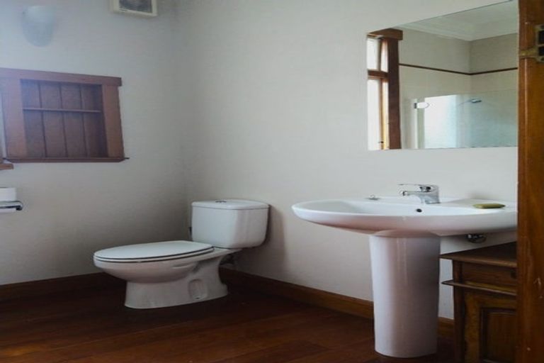 Photo of property in 4 Simla Terrace, Hospital Hill, Napier, 4110