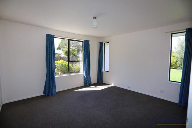 Photo of property in 16 Westmont Street, Ilam, Christchurch, 8041