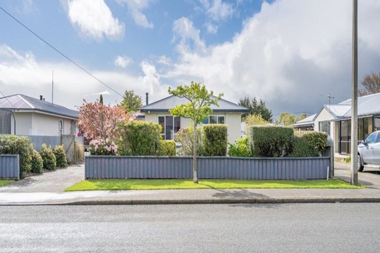 Photo of property in 43 Paterson Street, Grasmere, Invercargill, 9810