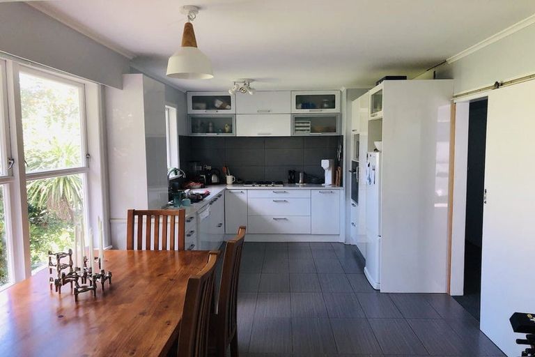 Photo of property in 35 Parker Avenue, New Lynn, Auckland, 0600