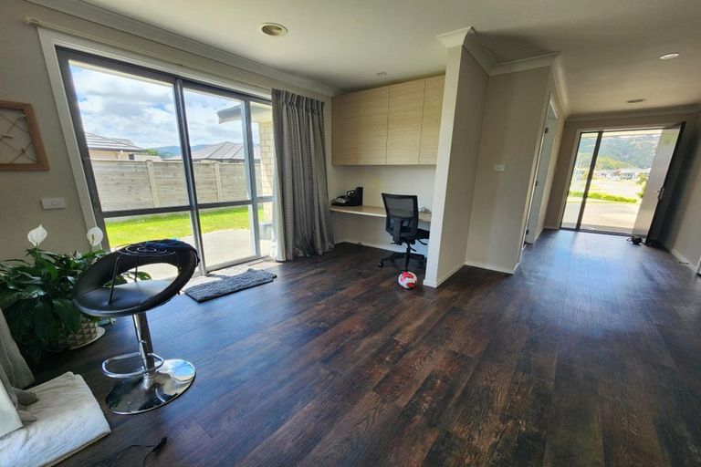 Photo of property in 14 Filmer Crescent, Wallaceville, Upper Hutt, 5018