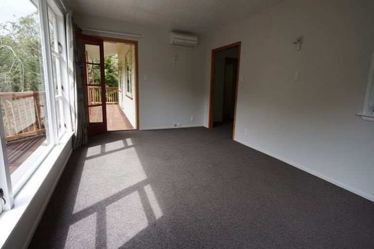 Photo of property in 110 Normandale Road, Normandale, Lower Hutt, 5010