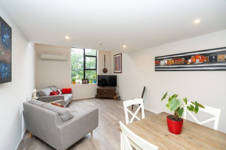 Photo of property in 104/1 Village Quarter Lane, Frankton, Hamilton, 3204