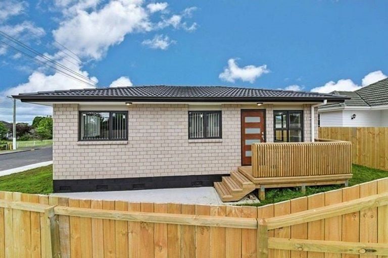 Photo of property in 16 Ellen Street, Manurewa East, Auckland, 2102